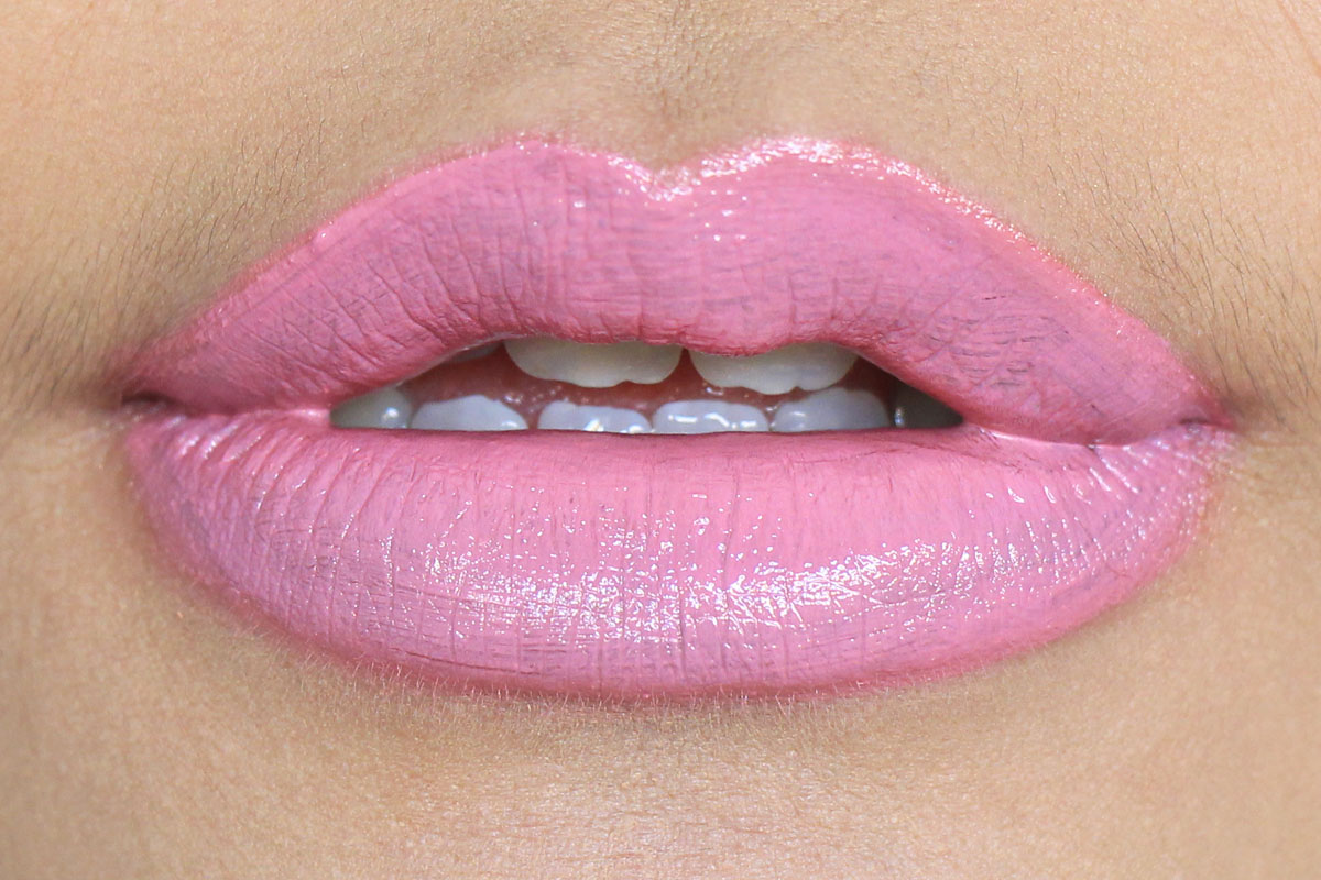 Pear shaped paint mac liner pink light lip for